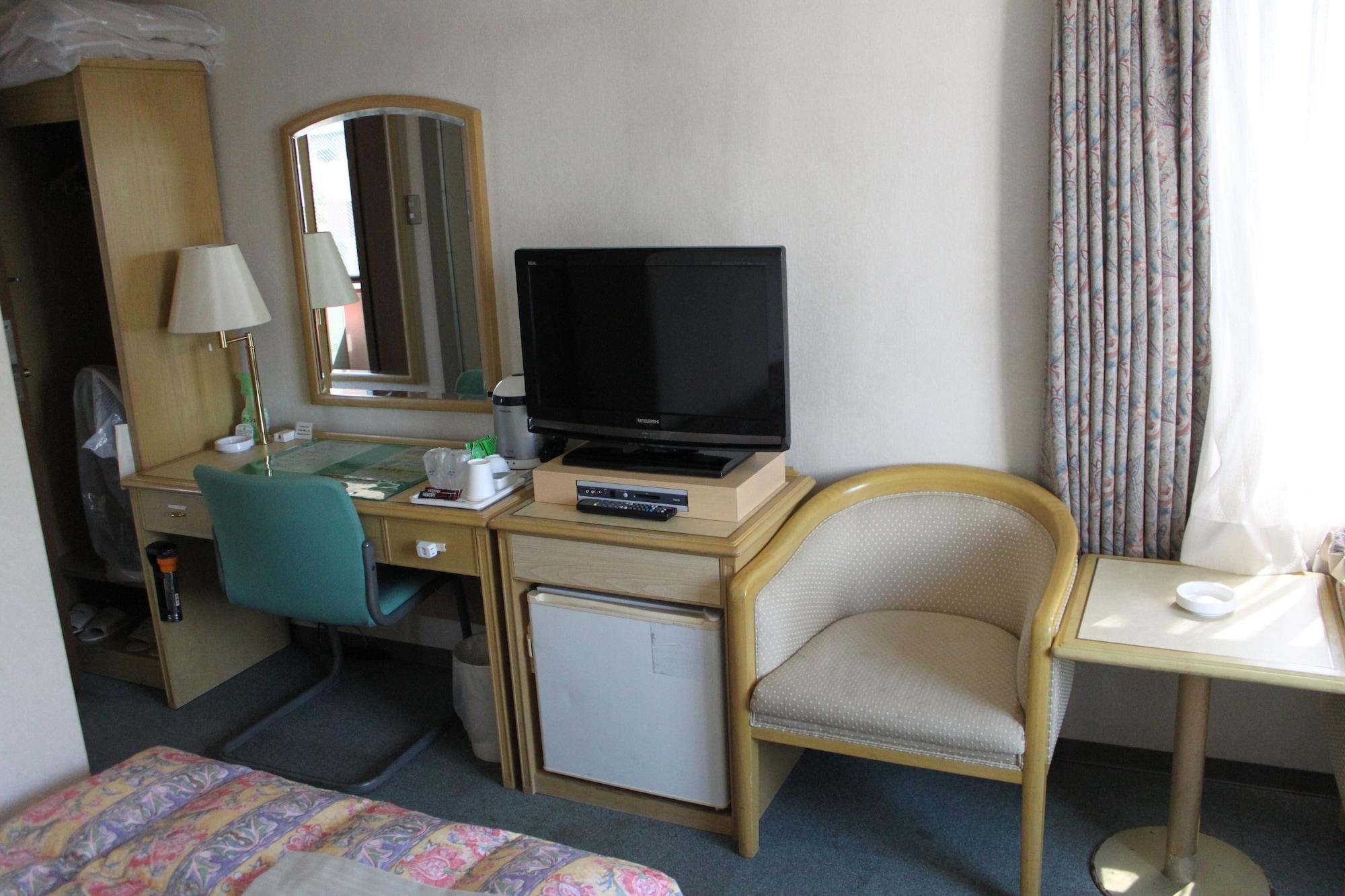 Hotel Palace Inn Toyota Тойота Екстериор снимка