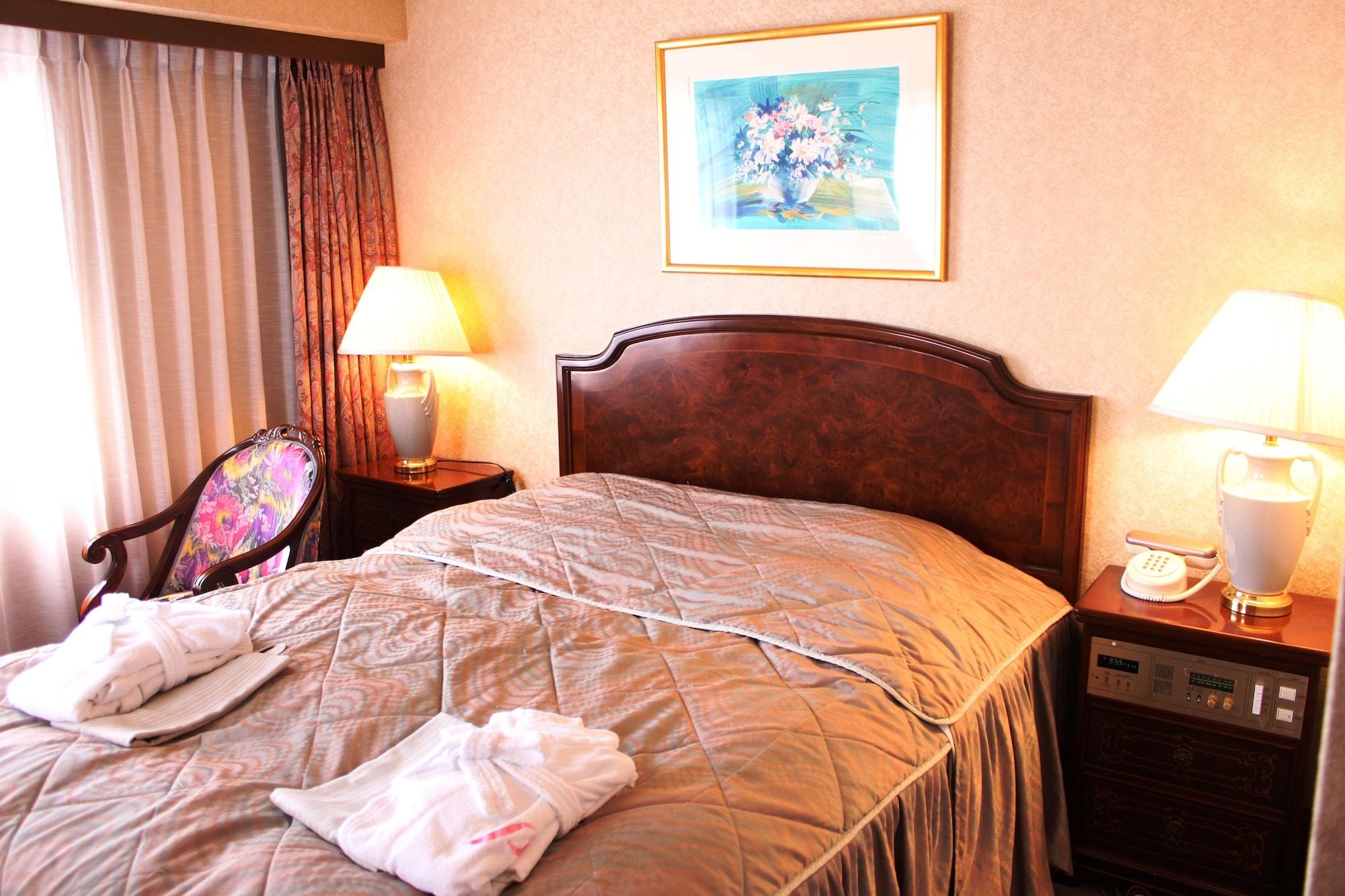 Hotel Palace Inn Toyota Тойота Екстериор снимка