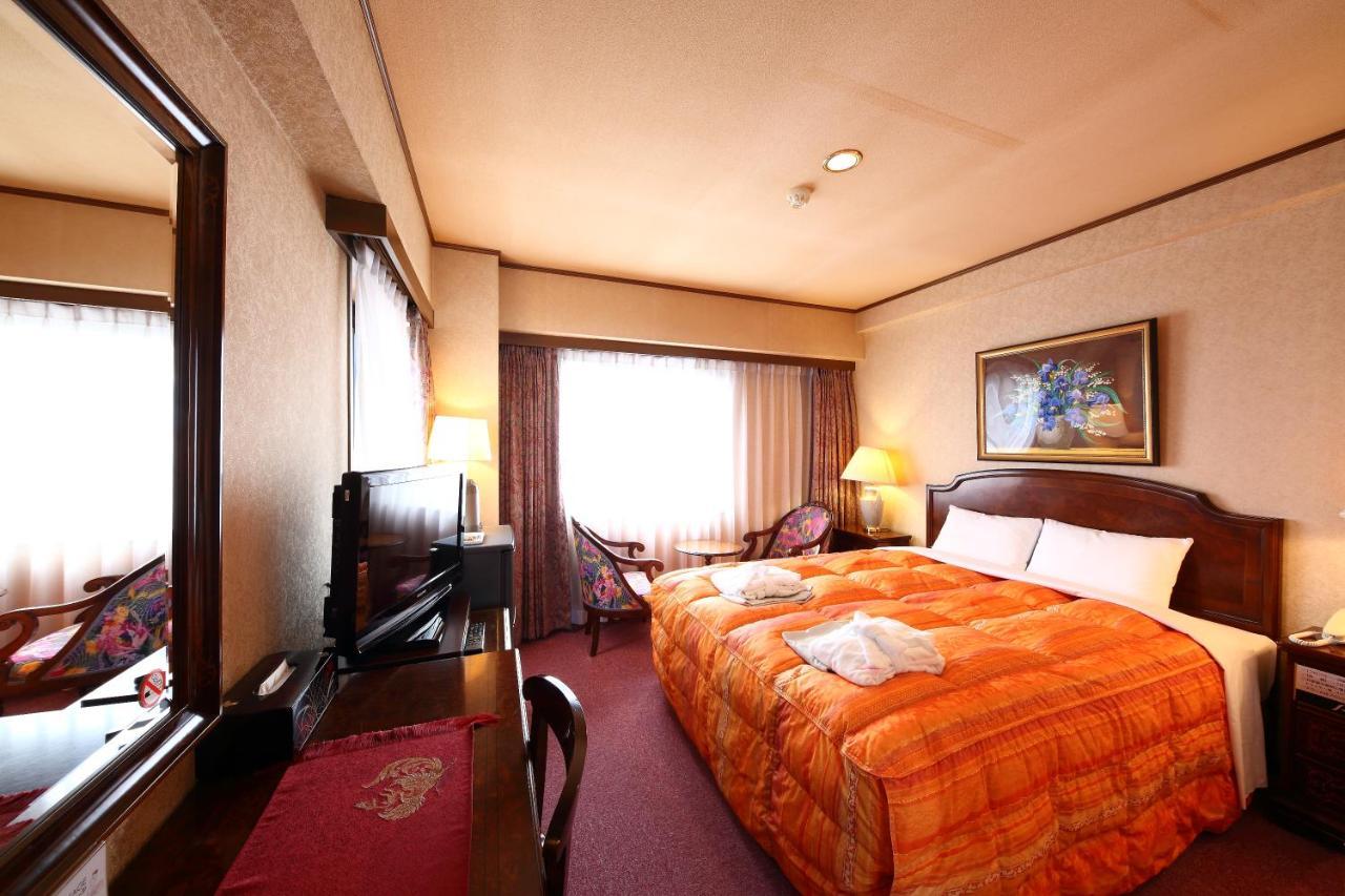 Hotel Palace Inn Toyota Тойота Екстериор снимка
